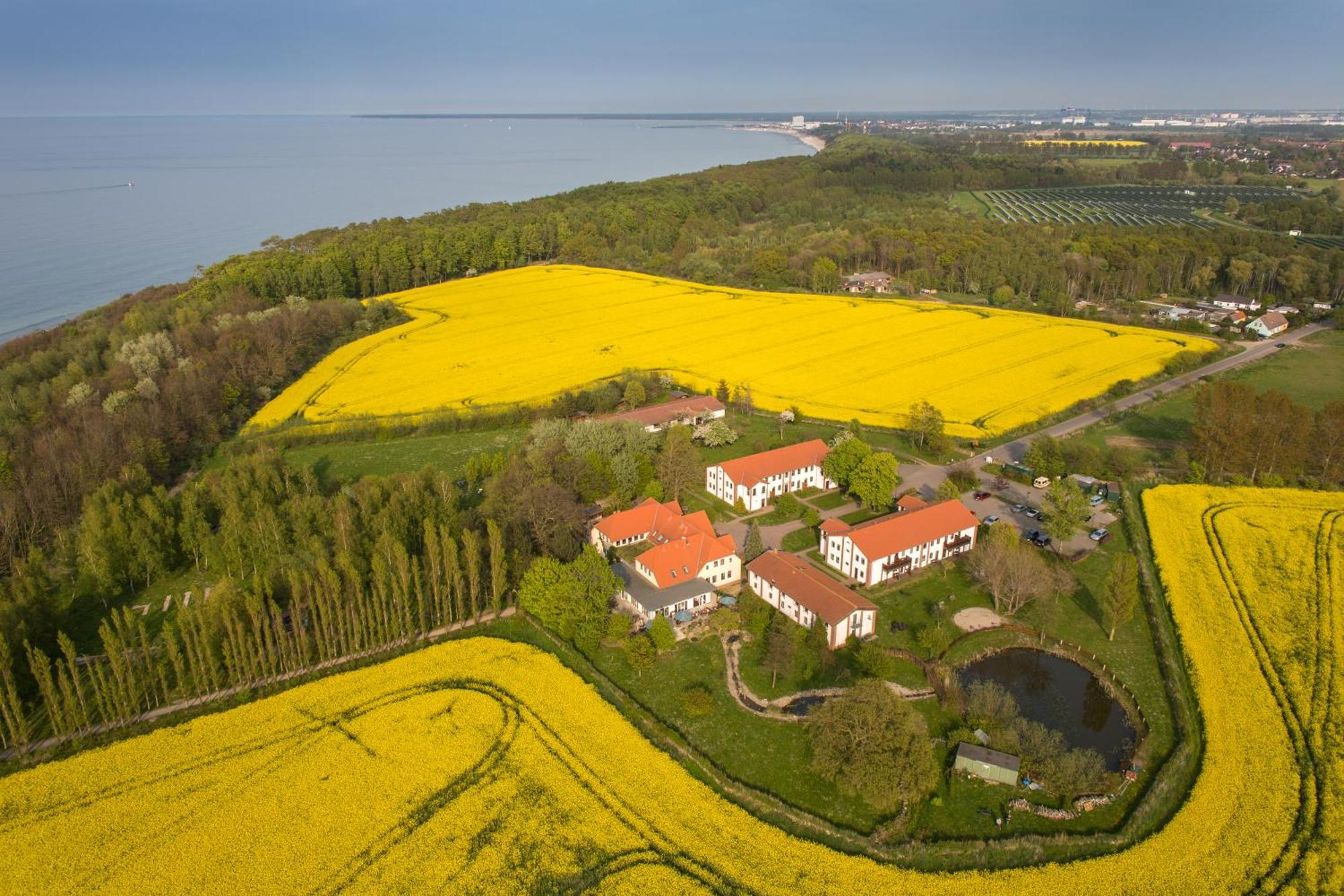 Hotel Ostseeland Rostock Eksteriør billede