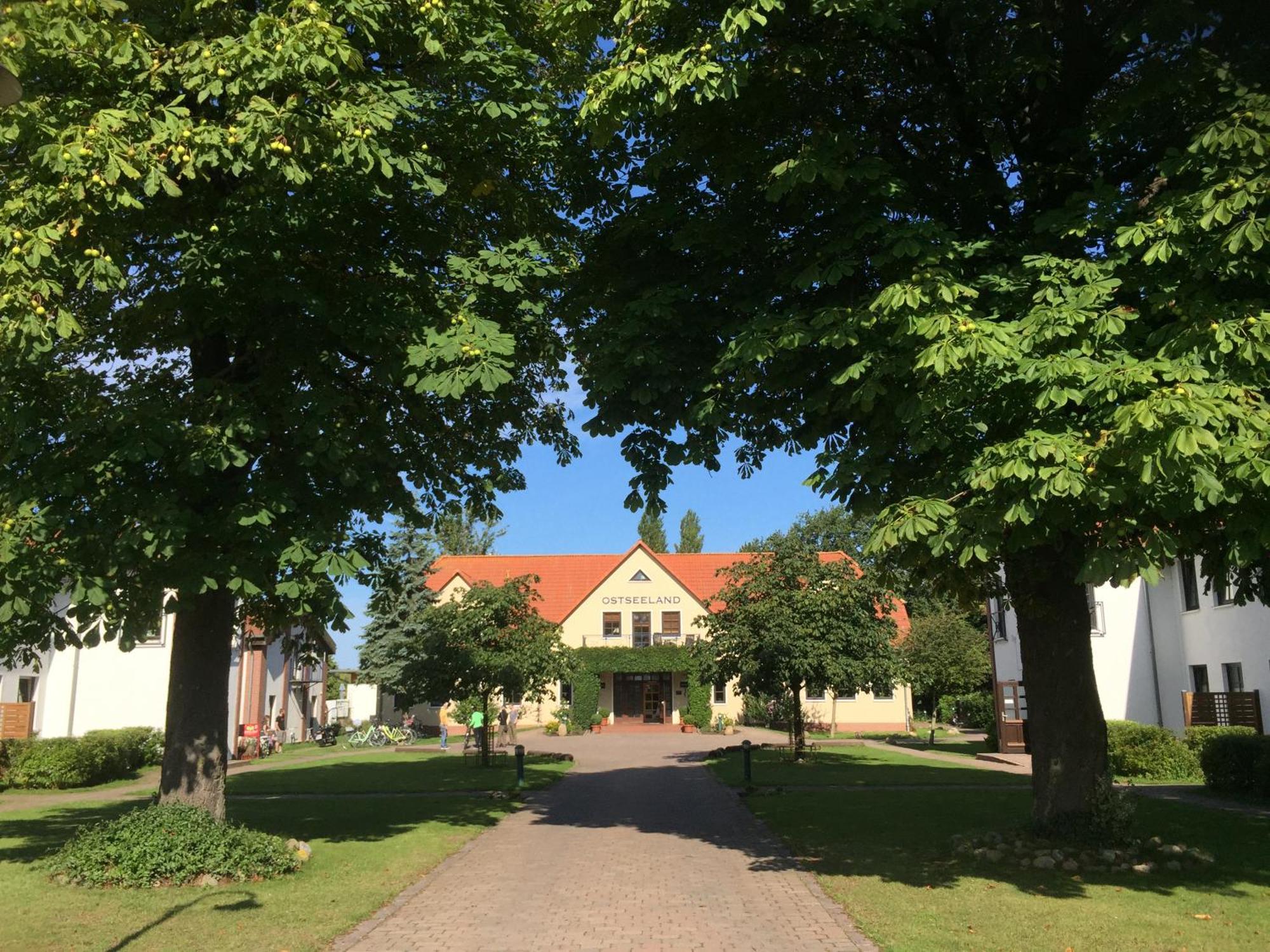 Hotel Ostseeland Rostock Eksteriør billede